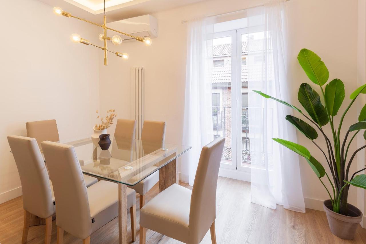 Plaza Espana III Calle Leganitos 2Br 2Bh مدريد المظهر الخارجي الصورة