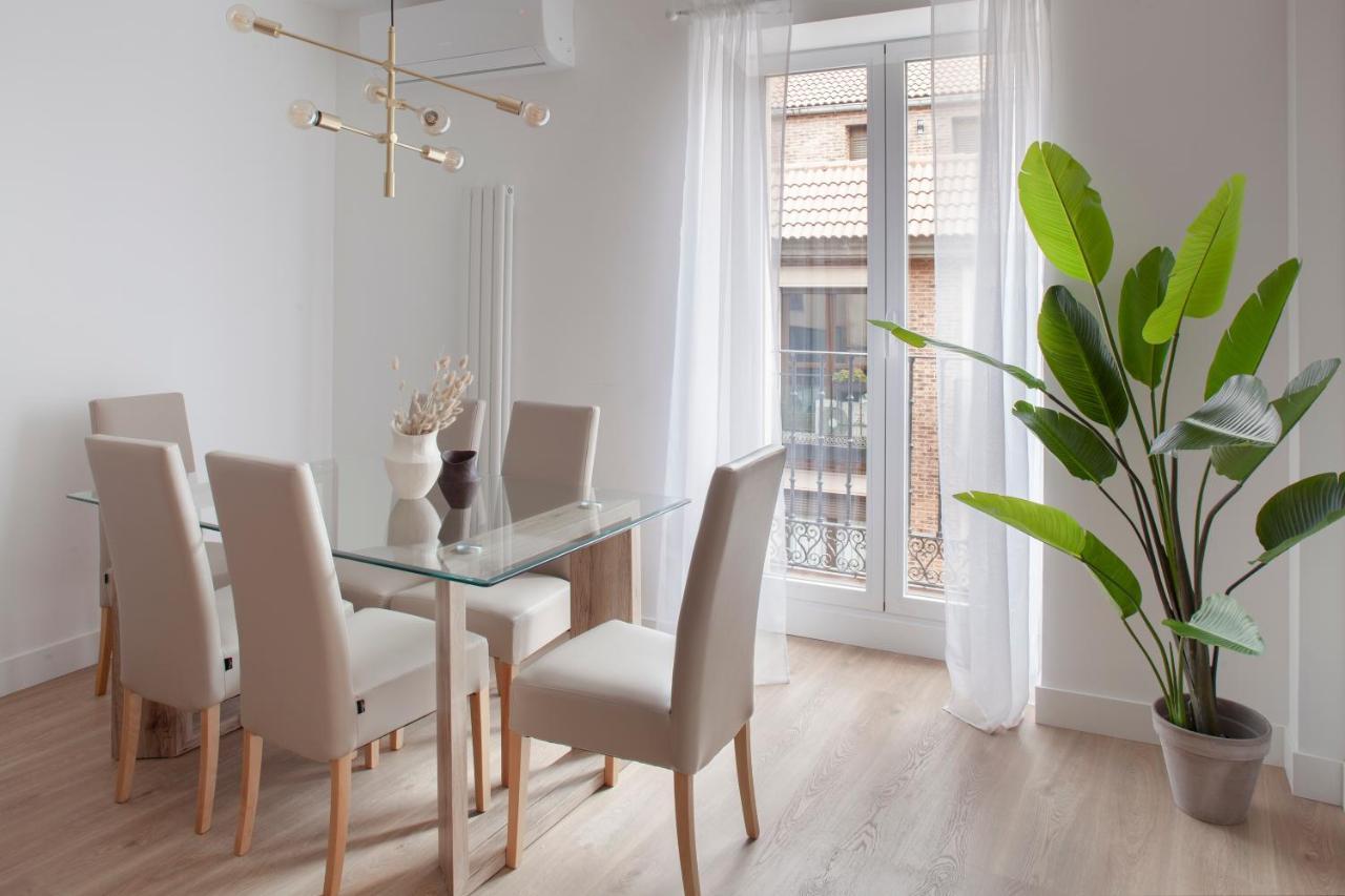Plaza Espana III Calle Leganitos 2Br 2Bh مدريد المظهر الخارجي الصورة