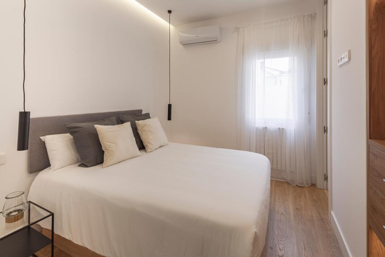 Plaza Espana III Calle Leganitos 2Br 2Bh مدريد المظهر الخارجي الصورة