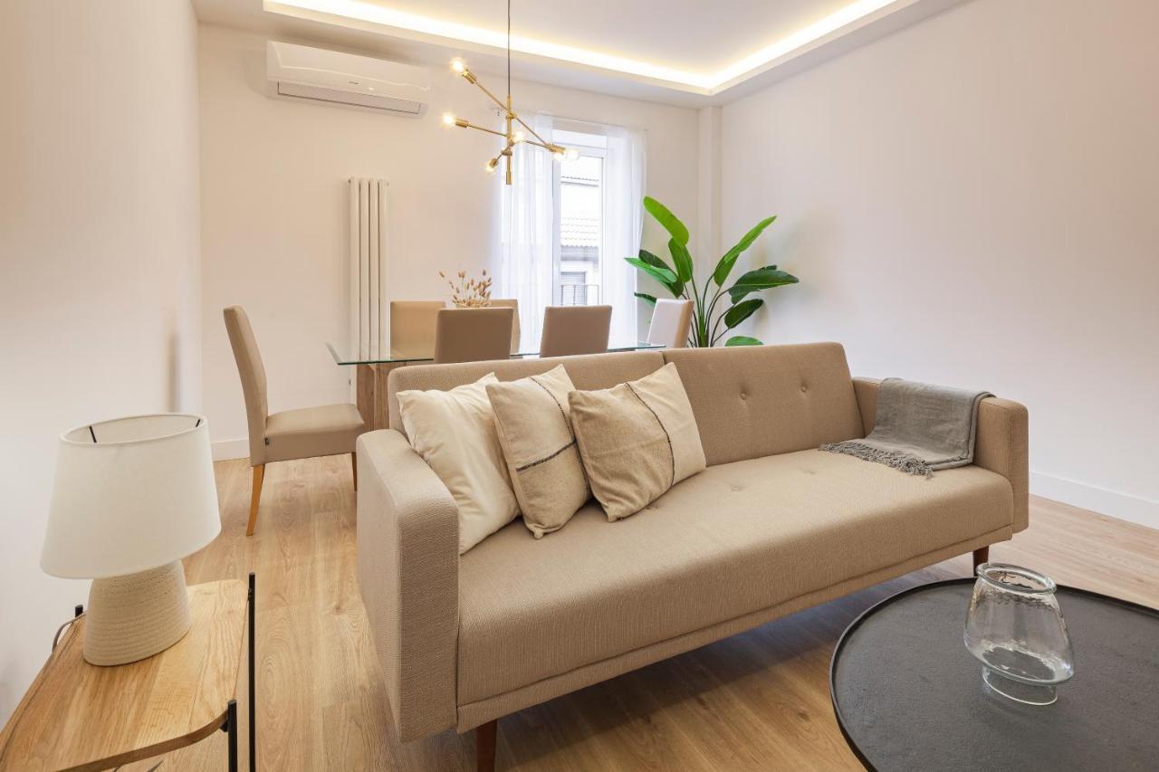 Plaza Espana III Calle Leganitos 2Br 2Bh مدريد المظهر الخارجي الصورة